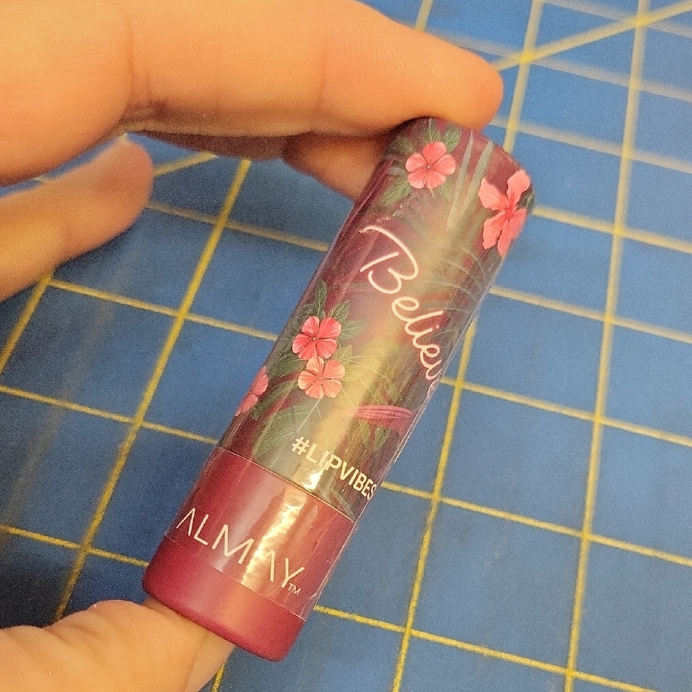 Almay Lip Vibes Lipstick - 280 Believe Cream New Sealed Tube